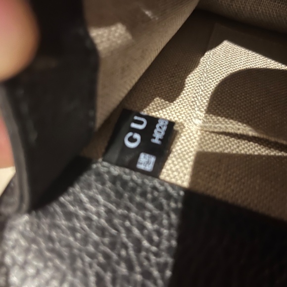 Gucci Black Icon GG Interlocking Small Crossbody Bag - Picture 3 of 6